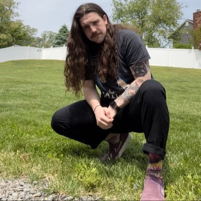 chrissnowden666's profile picture. 