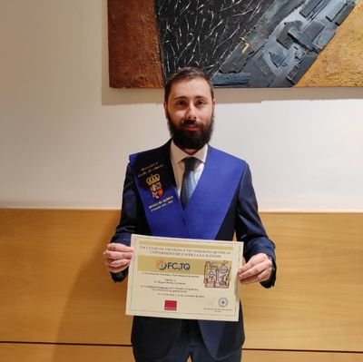 Estudiante de ciencias químicas en la UCLM de expediente intachable y con un lema sencillo: trabajar siempre y no rendirse jamás puesto que lo llevo en mi ADN.