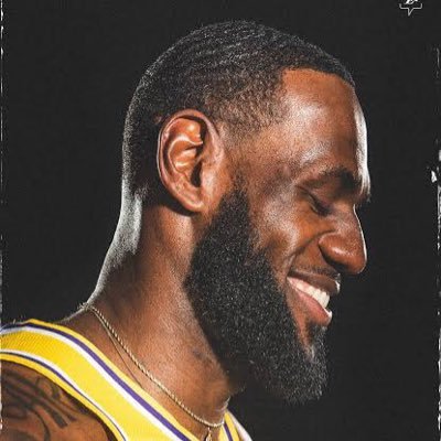 LBJ🛑 J COLE 🛑Blogger 🛑Photographer 🛑Snapchat:tobychoco
