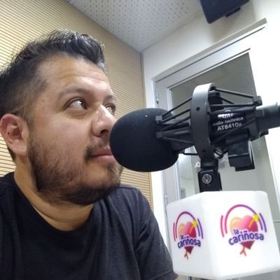 Periodista deportivo de Colombia. Santafereño gracias a Dios. Candela St, Colmundo Radio, Caracol, Radio Red. Ahora https://t.co/b9glVAxFGA Y RCN Villavicencio