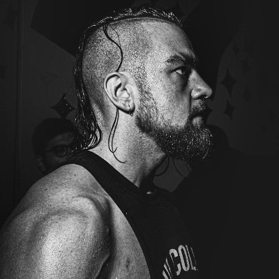 Trained at The Nightmare Factory.
The first Newfoundlander to wrestle for AEW.
🏴‍☠️☠️🏴‍☠️

 buddywrestles@gmail.com