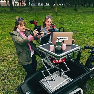 Award winning (Product Innovation) journalists building a mobile studio on two wheels 🎥 📻 - changing the way we make news 🗞️ 🚲 ✌️ - join the journey 👇