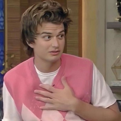 ||Joe keery/Djo,post animal fan ||swiftie|| “Lately I feel like I’ve been losing my mind”||