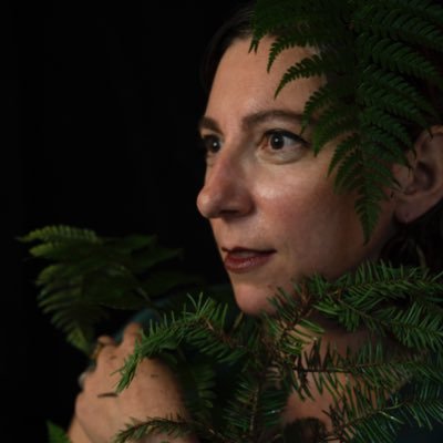 naturopathic doctor (inactive), author, plant whisperer, activist, disabled, Ashkenazi, queer/spawn. she/they🌈♿️