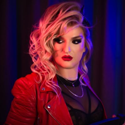 Bratty Punk Rock Princess with a very pretty Cock 💋💋 cash app £Bratpunk88 Spicy link below 😈🍆💦