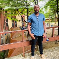 Alade Rilwan (@___ayoow) 's Twitter Profile