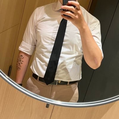 dddd6666dddd's profile picture. 🔞未滿18歲勿觀看瀏覽🔞182/72/不分/26y，16/4，歡迎來換臉照