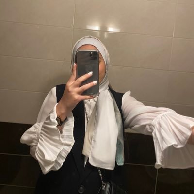 hawamdeh_aya's profile picture. YU - Business Administration 📚
