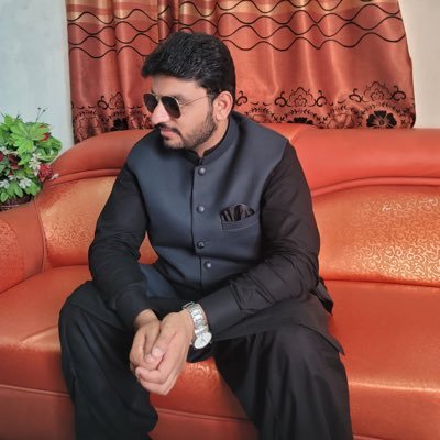 فالو کہ بدلے فالو بیک ضرور ملے گا میرا پہلا اکاؤنٹ بلاک ہو گیا ہے براۓ مہربانی میرے اس اکاؤنٹ کو فالو کرے۰