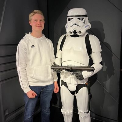 Florian_Hogger's profile picture. 23 | Gamer | Music Lover | Anime Enjoyer