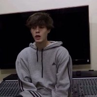 bbb (@wangzhi30072374) 's Twitter Profile