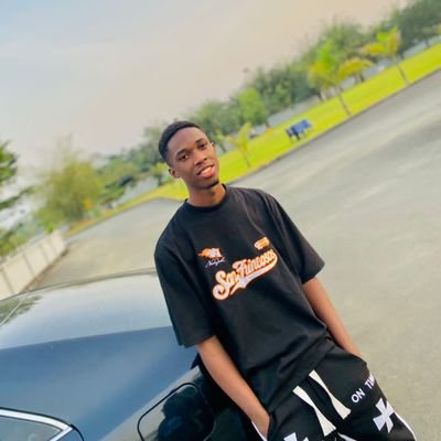 JamesWh01243494's profile picture. love