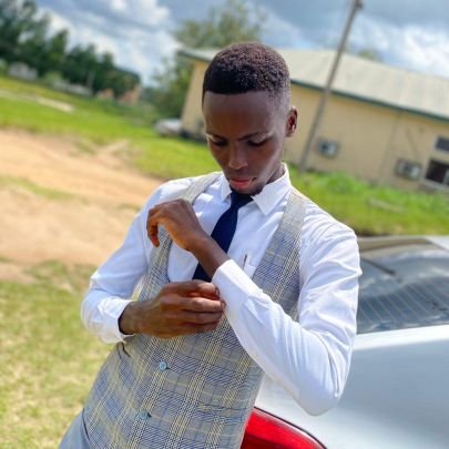 EmBee_001's profile picture. Lover of God| Crypto enthusiast| Brand Ambassador| Photographer| Content Creator