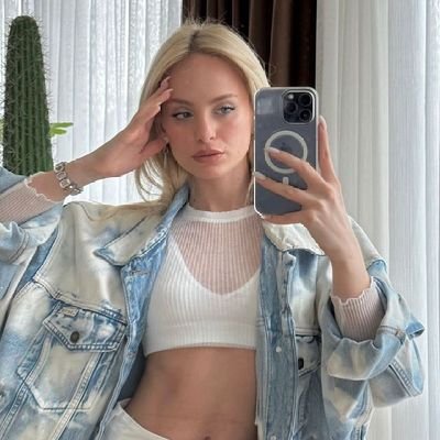 cemreisolmazi's profile picture. 🫶🏻