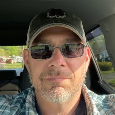 Daniel Howe Profile