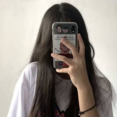 pinkypiglet25's profile picture. 