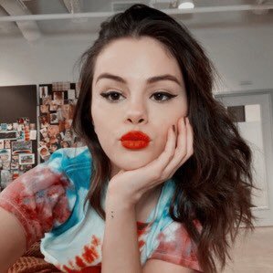 nocaroles's profile picture. tricolor 🇭🇺