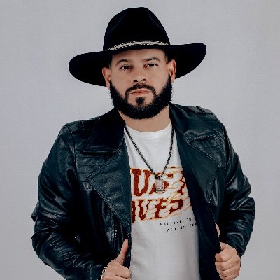 gianvanutti's profile picture. Perfil Oficial do cantor sertanejo Gian Vanutti

Contato: swingaeoriginal@gmail.com