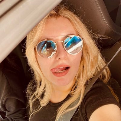 bbcnlaraa's profile picture. Lara Babacan