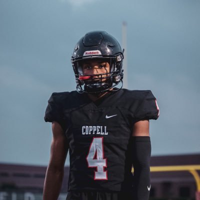 C/O 2024 | 5’9 - 170lbs | WR | Coppell High School | 4.40 40 yard dash | 36 inch vert | 10.83s 100 | 3.6 GPA