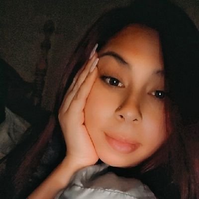 Sweet_Steph14's profile picture. Smile.