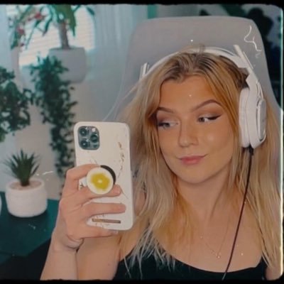 │Partnered Twitch streamer for Havu Gaming│https://t.co/zE0wrqQqDj │ https://t.co/gHvGYjDQMC │https://t.co/6BO9ZGNgGZ │I have pets, @FaZe_Kitty