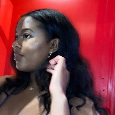 EvolDeja's profile picture. 