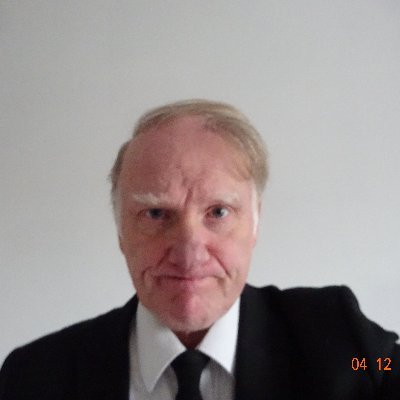 RobinLa00337589's profile picture. SDP harborough..EncourageManufacturingPublic Own https://t.co/6grY8GTtWK Solar on Farmland.TramsystemLeicester.stop LocalPlanin harboroughG.GlenSovereignWealthFund