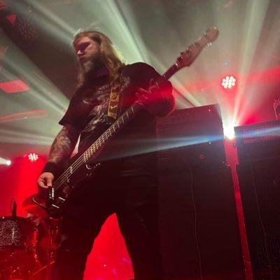 Bassplayer/songwriter in @TheWLikes Music is the reason why I do things. Owner of @RamahRecords and organizer of Tk Deathfest