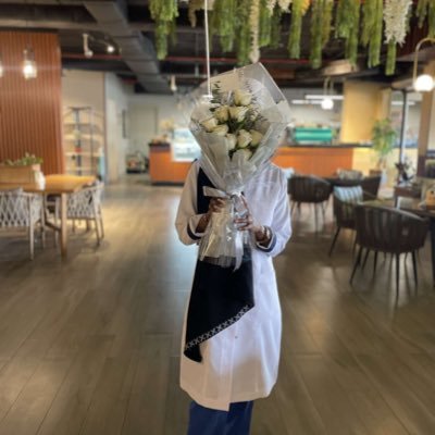 surgeon_R's profile picture. MBBS @TaifUniversity , I am a self-contained world .. Everywhere you find me , I have no limits.. towards the top .