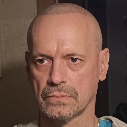 kaiser_roger2's profile picture. Médico, músico aficionado, amor por los animales, medio ambiente, cocina vegana, mis perros