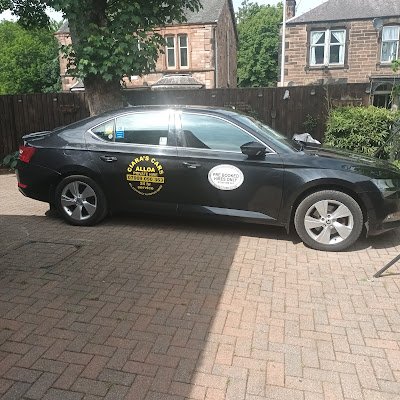 Available for all your airport transfer needs.
Contact Declan on 07909090363