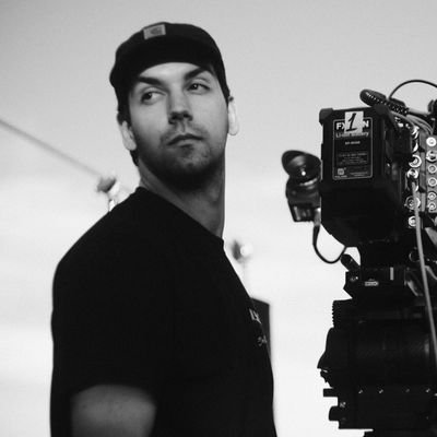 Alumni @ECAM_ | Director de Fotografía
Cine en Youtube | Videoensayos