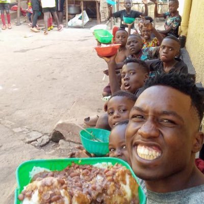 my name is Desmond am from Africa am helping 42 orphanages from street please am begging you to donate us to living link bio 👇👇 https://t.co/MffzPBrZK1