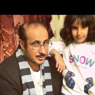 بعد21سنة زواج اكتشفت أن زوجتي تعرف عني كل شيئ حتى مالا أعرفه عن نفسي حتى تعرف طريقة تفكيري حتى ذوقي حتى نيتي التي لايعلمها إلا الله!
تواصل:
/0505254621/