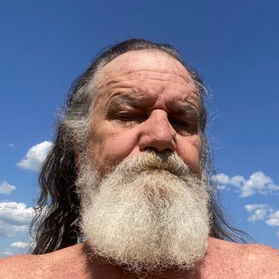 1americanfor_US's profile picture. Never forget we are One Nation Under God. and to The Republic For which it stands. Not demonicrat totalitarian rule!