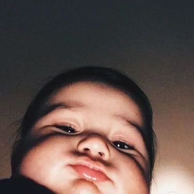 Shrleng's profile picture. Eron