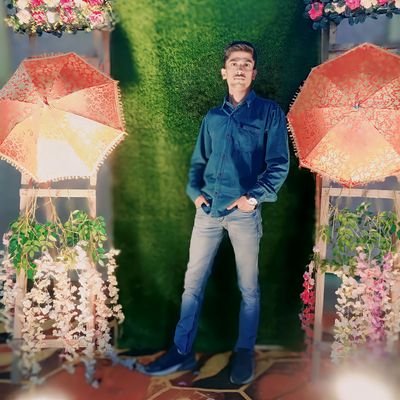 DS_Singh__'s profile picture. 🎇Photon in a double-slit.⚡⚡⚡
🌟उत्तिष्ठत जाग्रत प्राप्य वरान्निबोधत । 🌟
🏹👑🥰🥰
🌱🌱
___