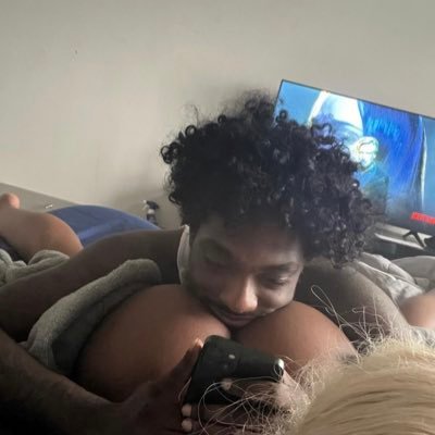 Dtx , Straight Content Creator 💯 I don’t like niggas foo don’t try to add me on this hoe if your a nigga !!!!
