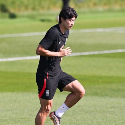 muuuuuzi_'s profile picture. 축페스