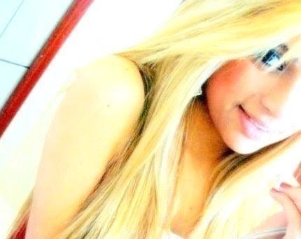 Your life, your voice, this is your reason to be my love! (8)
Sou louca, bêbada, retardada, criança, boba, metida, O @mv_melo é só meu! :D