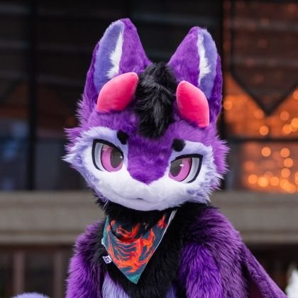 中文名:绒秋/🇨🇳中文&English😜 /INFJ-t🥹/poetry,soccer⚽, CS2 ,furry🐉/dream of being a physicist😉/❤️@AlkaidMeg
