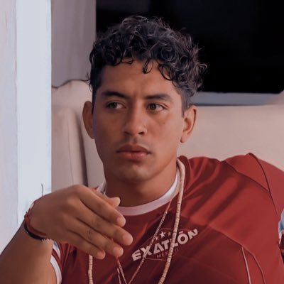 sahmxmaze's profile picture. if i got locked away