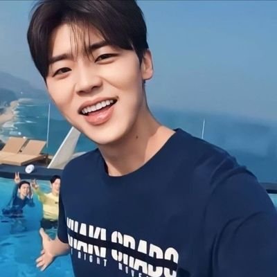 misohyeon_2's profile picture. 미소♡지현
박지현 팬페이지♡