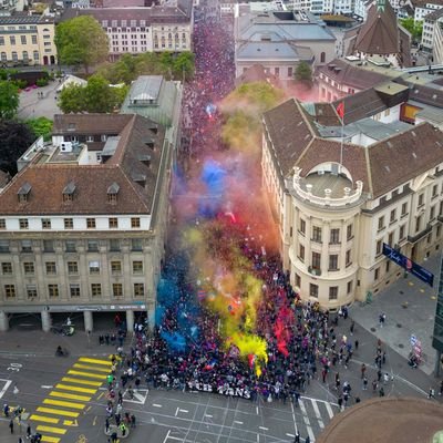 Basel

Bist du ein Rassist, so verpiss dich!