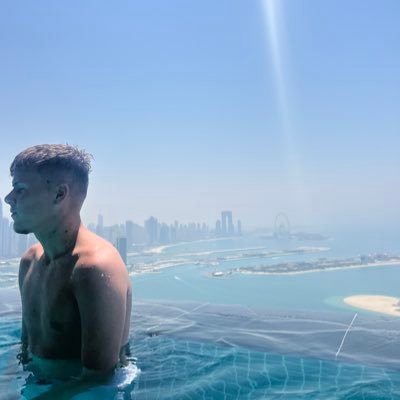 3uanand3rson's profile picture. 