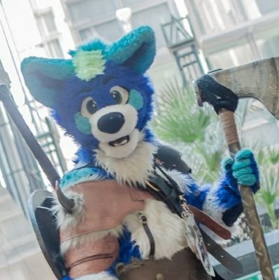 Uk-male-Bi-chef-gamer/nerd

A Nordic Wolf-Dog named Tyr named after the Norse god of war 
skål!