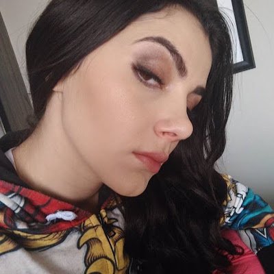 katelincoln36's profile picture. just me