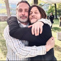 His British Bulldog {Parody/RP} (@lincolnfaux) 's Twitter Profile Photo
