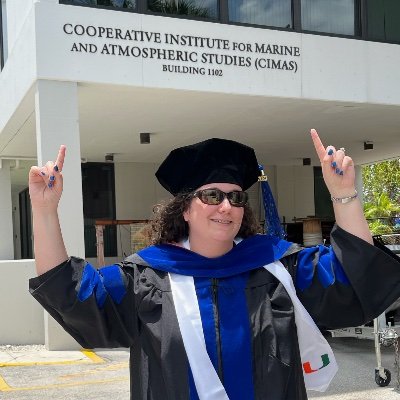 Fisheries and Computational Scientist
Post-Doc at Oxford
PhD from University of Miami's Rosenstiel School
she/her
All opinions expressed on twitter are my own!